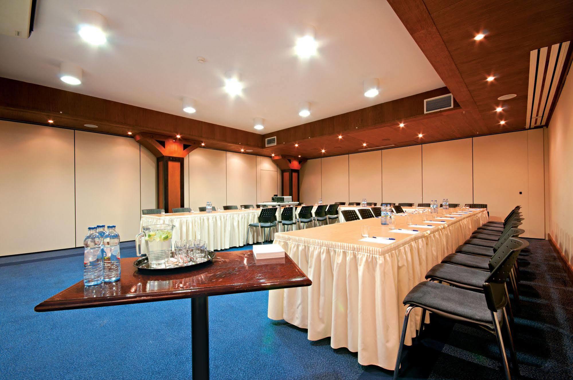 Leba Hotel & Spa ภายนอก รูปภาพ